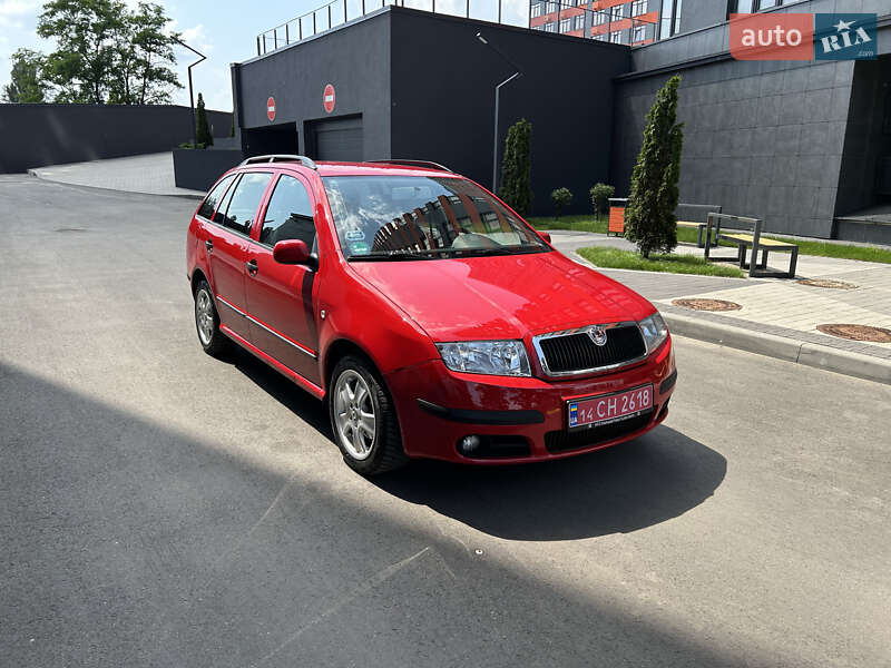 Универсал Skoda Fabia 2005 в Киеве