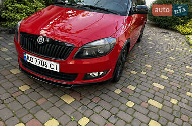 Хэтчбек Skoda Fabia 2011 в 