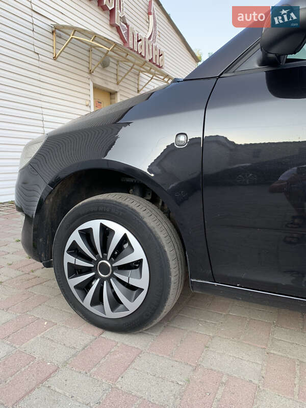 Універсал Skoda Fabia 2014 в Полтаві