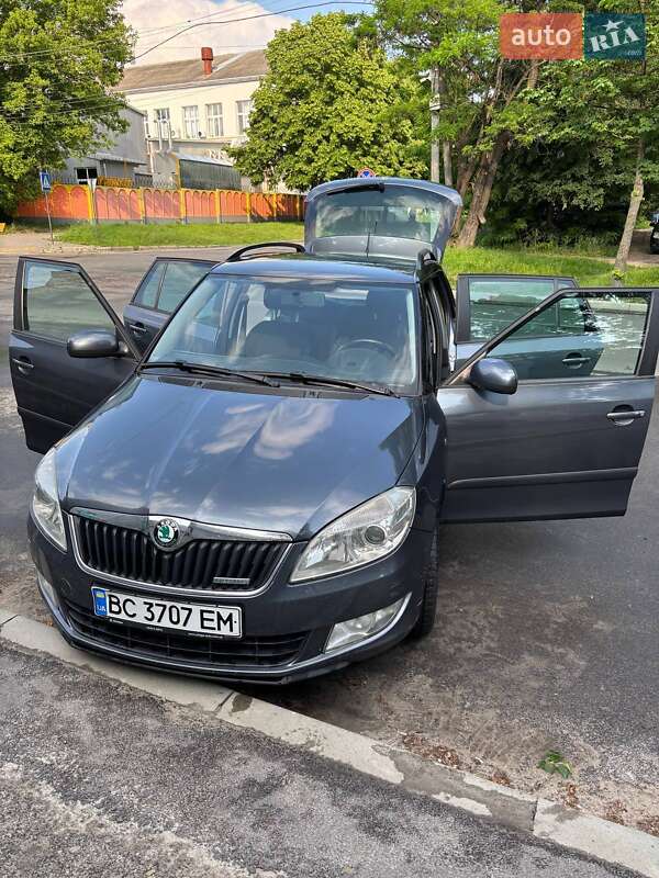 Универсал Skoda Fabia 2011 в Львове