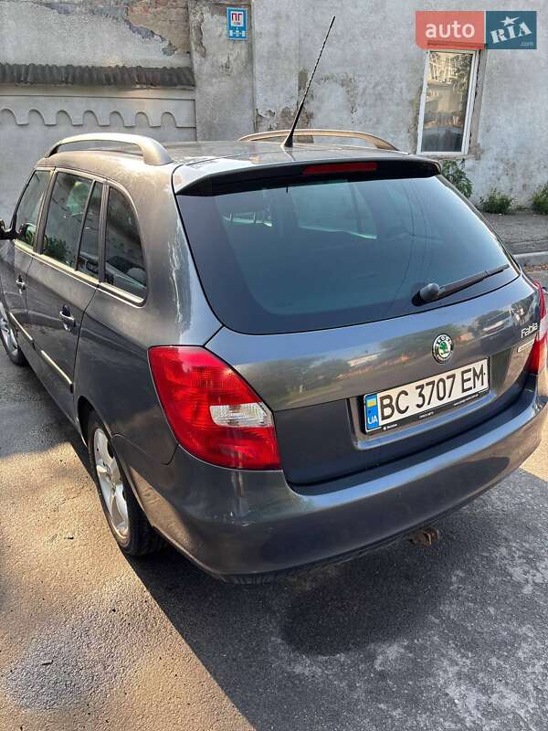 Универсал Skoda Fabia 2011 в Львове