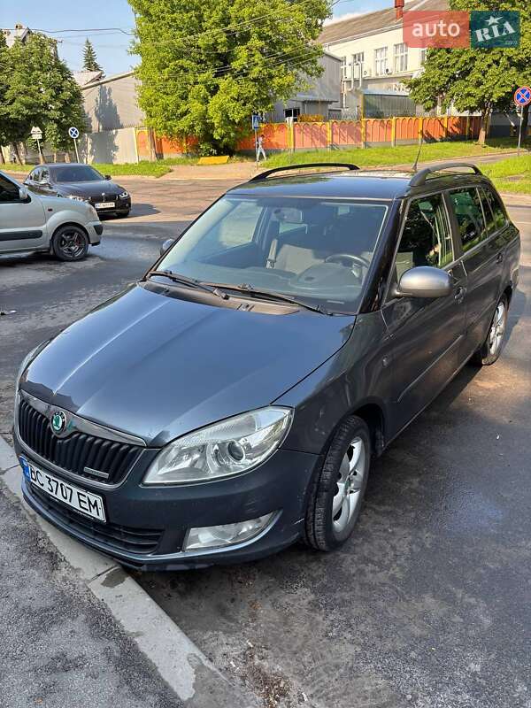Универсал Skoda Fabia 2011 в Львове