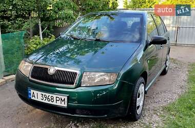 Хэтчбек Skoda Fabia 2002 в Кагарлыке