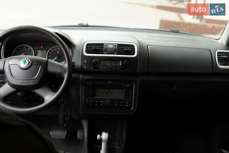Хэтчбек Skoda Fabia 2009 в Ивано-Франковске