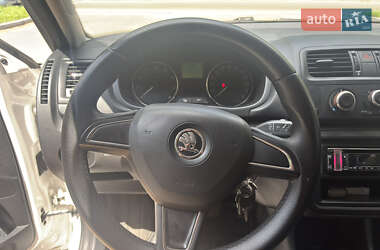 Хэтчбек Skoda Fabia 2013 в 