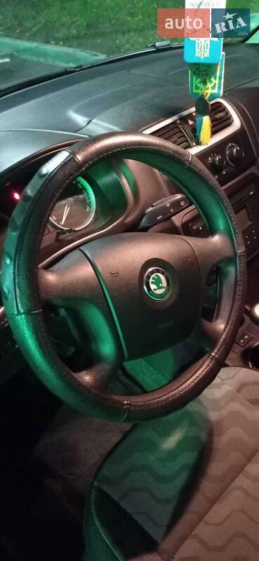 Хэтчбек Skoda Fabia 2008 в Баре