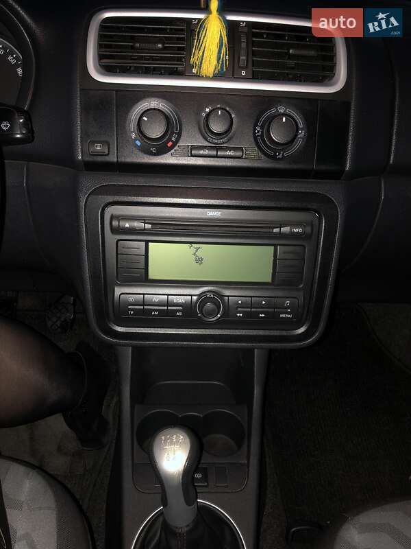 Хэтчбек Skoda Fabia 2008 в Баре