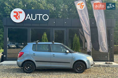 Хэтчбек Skoda Fabia 2008 в 