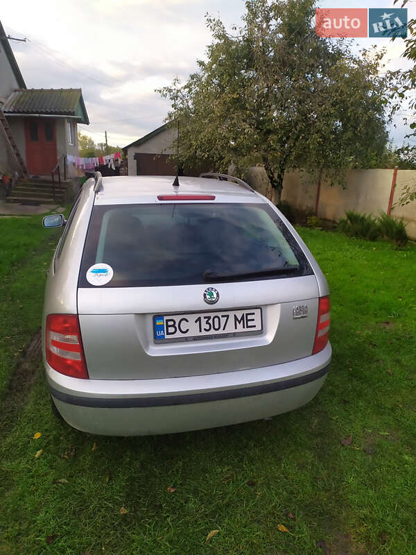 Універсал Skoda Fabia 2005 в Львові