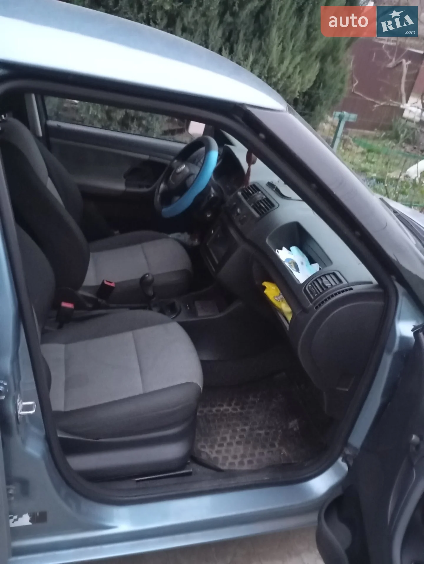 2010 Skoda Fabia - мініатюра 8