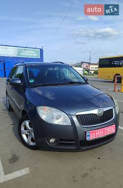 Универсал Skoda Fabia 2009 в 