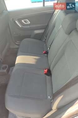 Универсал Skoda Fabia 2009 в 