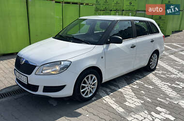 Універсал Skoda Fabia 2013 в Івано-Франківську