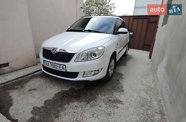 Хэтчбек Skoda Fabia 2011 в Харькове