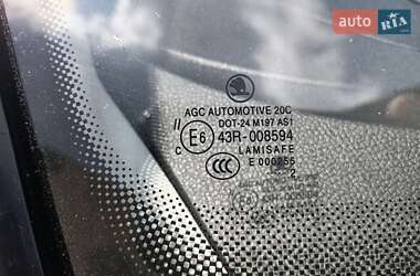 Хэтчбек Skoda Fabia 2012 в 