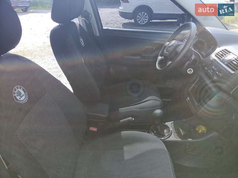 Хэтчбек Skoda Fabia 2012 в Белой Церкви