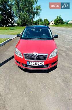 Универсал Skoda Fabia 2010 в Киверцах