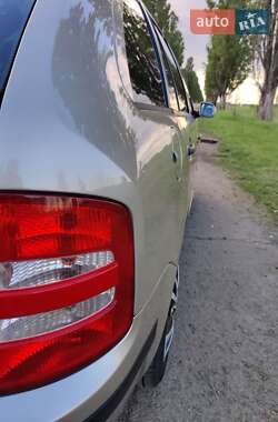 Универсал Skoda Fabia 2005 в 