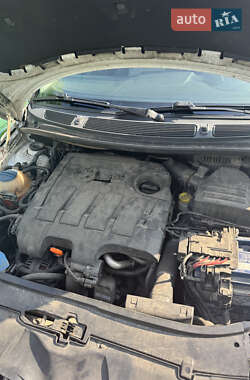 Хэтчбек Skoda Fabia 2010 в 