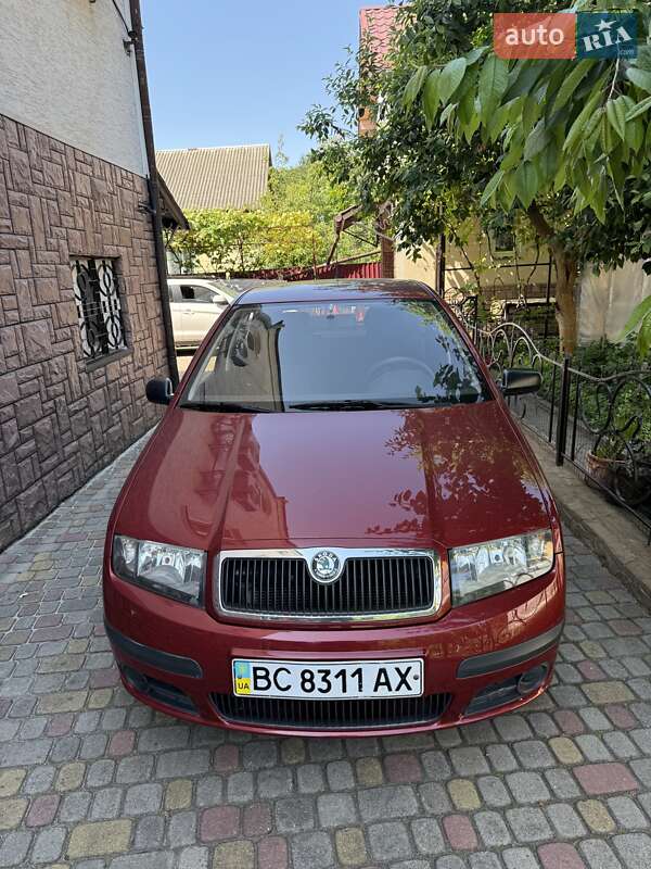 Хэтчбек Skoda Fabia 2007 в 