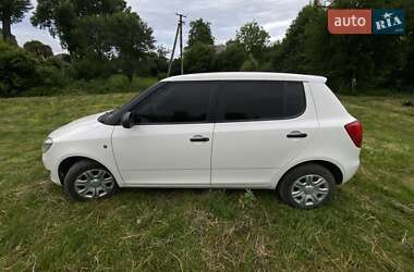 Хетчбек Skoda Fabia 2012 в Тернополі