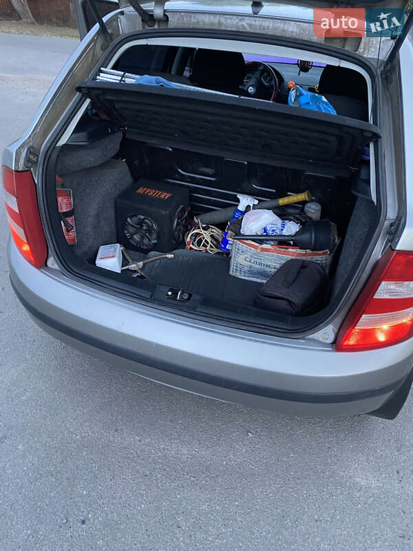 Хетчбек Skoda Fabia 2006 в Полтаві