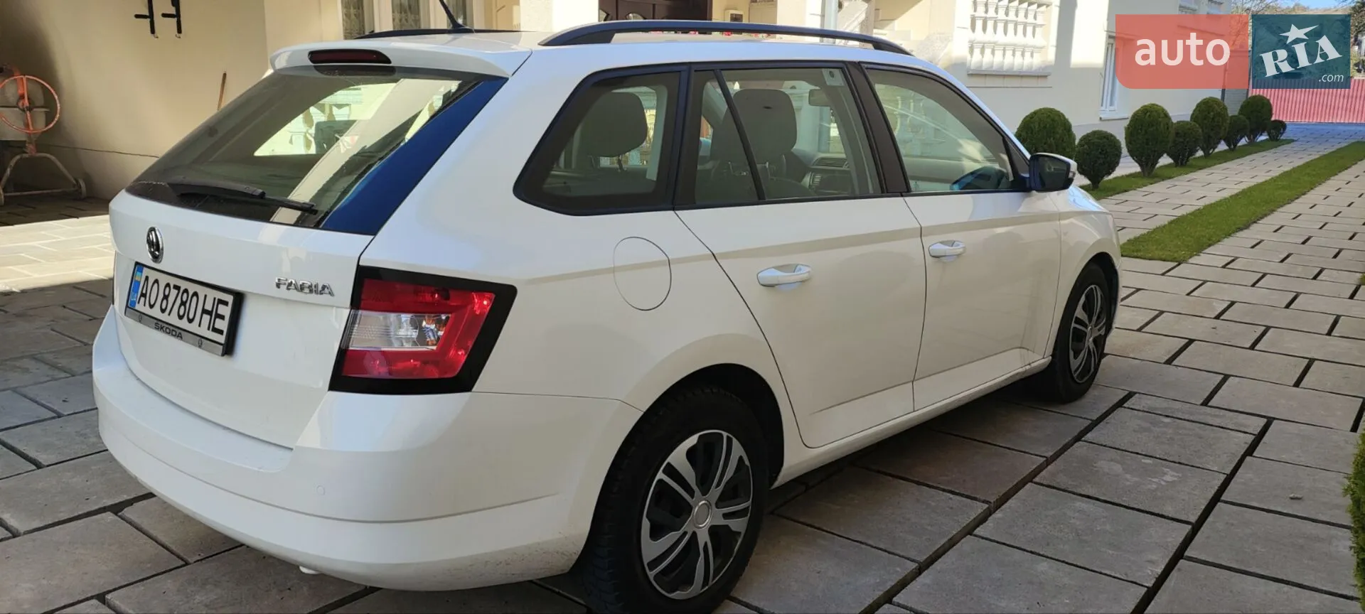 2017 Skoda Fabia - мініатюра 5