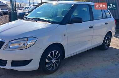 Універсал Skoda Fabia 2010 в Бахмачі