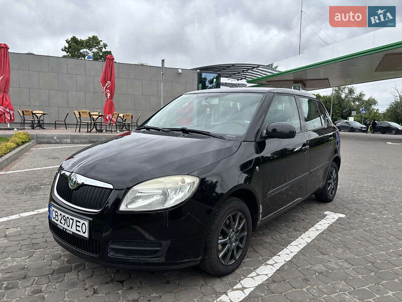 Хэтчбек Skoda Fabia 2007 в Чернигове