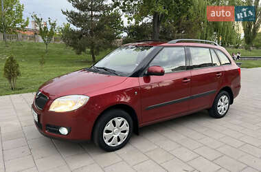 Універсал Skoda Fabia 2008 в Вінниці