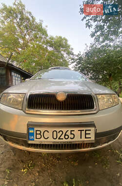 Хэтчбек Skoda Fabia 2002 в Петропавловке