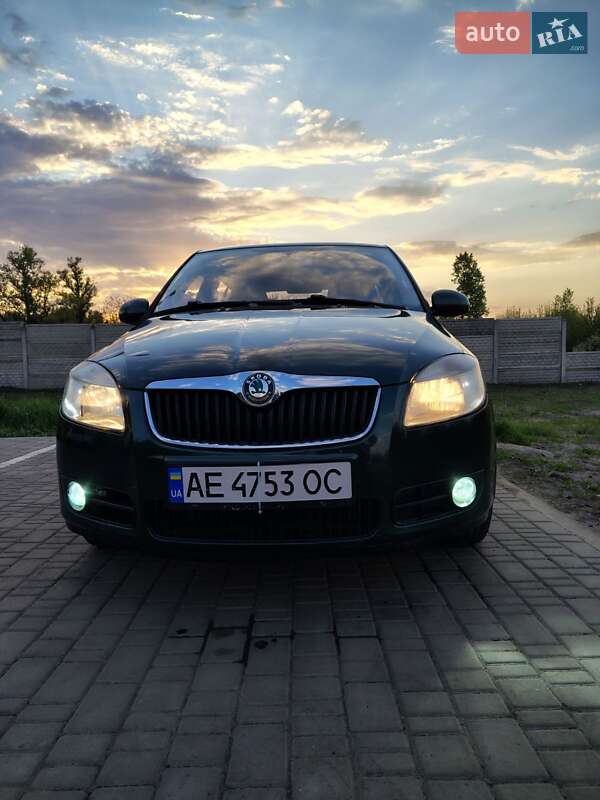 Хэтчбек Skoda Fabia 2008 в Павлограде