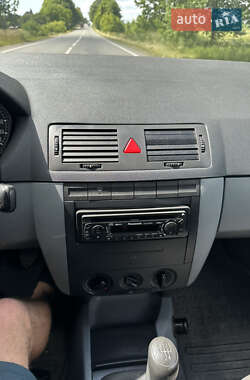 Универсал Skoda Fabia 2004 в 