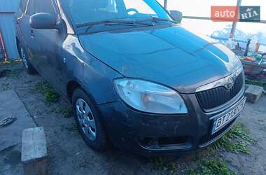 Хэтчбек Skoda Fabia 2007 в 