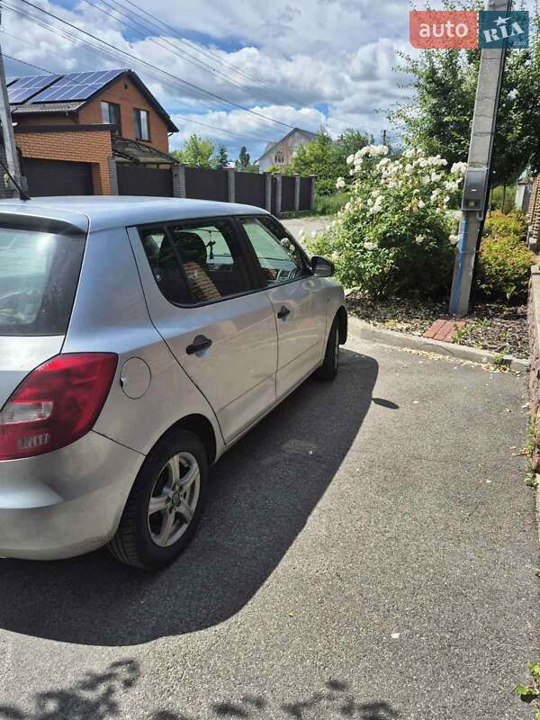 Хетчбек Skoda Fabia 2013 в Монастирищеві