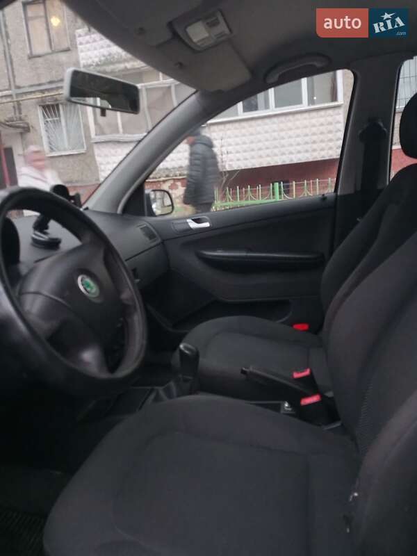 Универсал Skoda Fabia 2007 в Чернигове