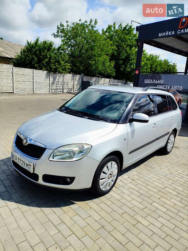 Универсал Skoda Fabia 2008 в Белой Церкви