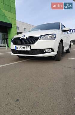 Хэтчбек Skoda Fabia 2019 в Одессе