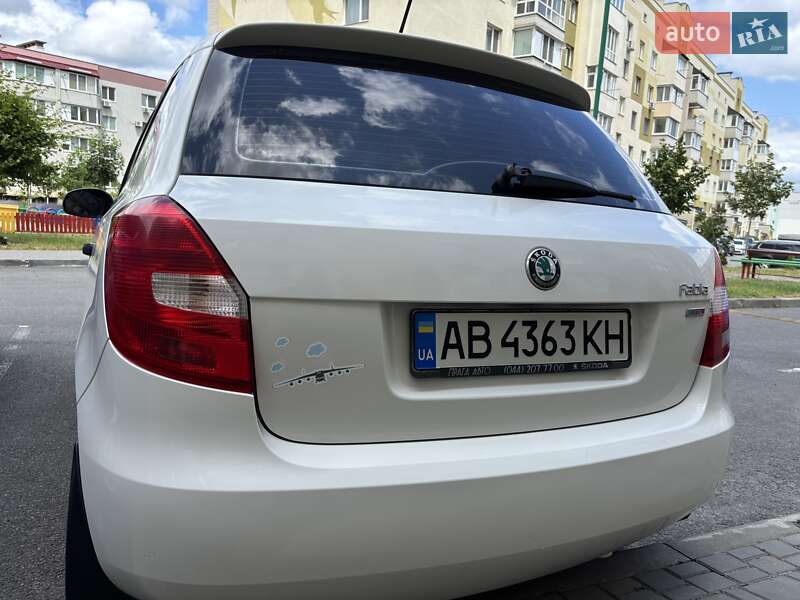 Хэтчбек Skoda Fabia 2011 в Виннице фото 5 Хэтчбек Skoda Fabia 2011 в Виннице