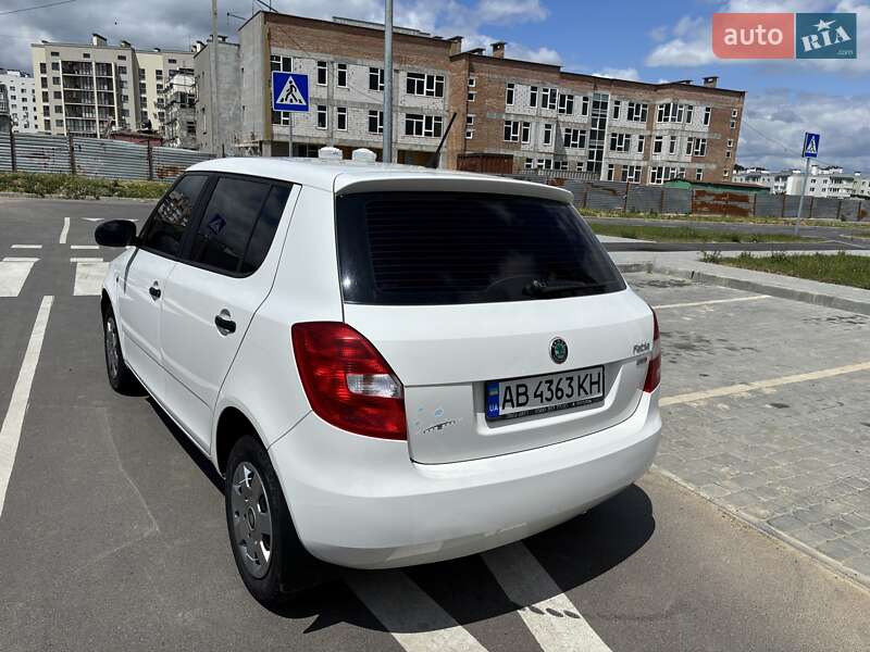 Хэтчбек Skoda Fabia 2011 в Виннице фото 4 Хэтчбек Skoda Fabia 2011 в Виннице