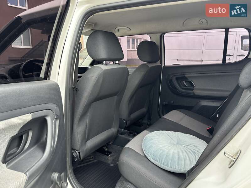 Хэтчбек Skoda Fabia 2011 в Виннице фото 14 Хэтчбек Skoda Fabia 2011 в Виннице