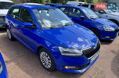 Хетчбек Skoda Fabia 2021 в Києві