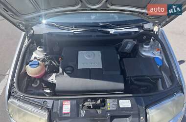 Седан Skoda Fabia 2004 в 