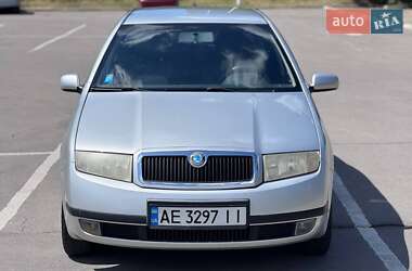 Седан Skoda Fabia 2004 в 