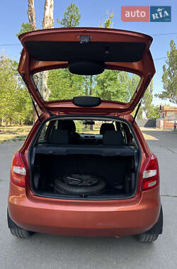 Хэтчбек Skoda Fabia 2008 в 