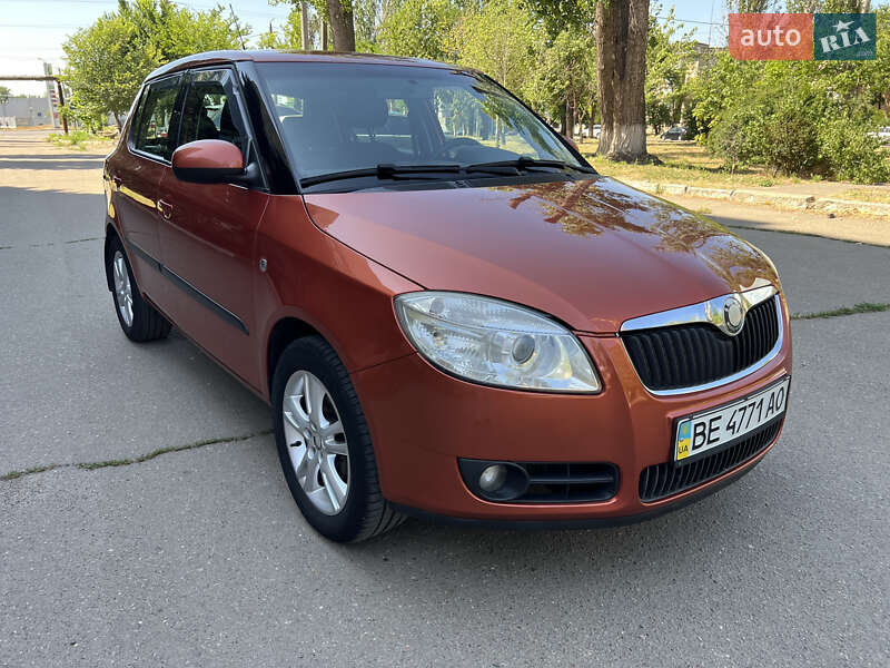 Хэтчбек Skoda Fabia 2008 в Николаеве