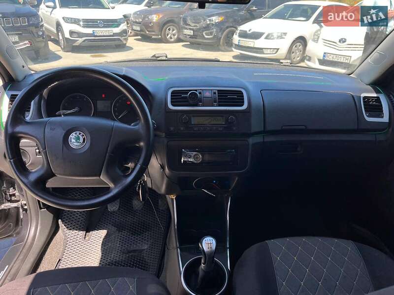 Універсал Skoda Fabia 2008 в Львові