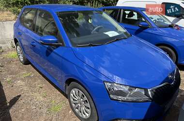 Хэтчбек Skoda Fabia 2021 в 