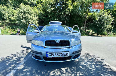 Хэтчбек Skoda Fabia 2005 в Чернигове