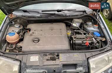 Хэтчбек Skoda Fabia 2006 в 